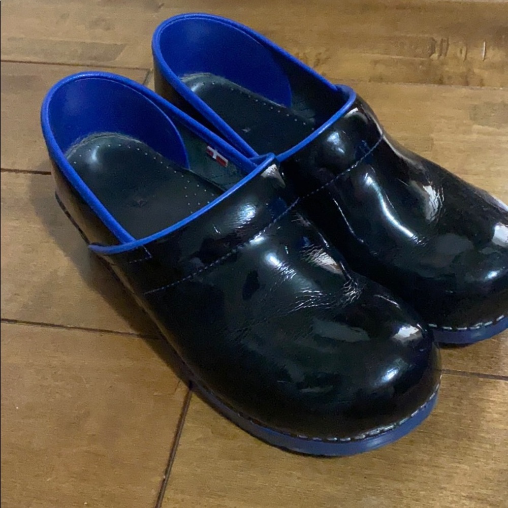 Sanita clogs